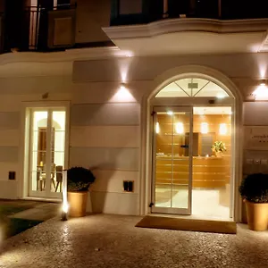 https://accademia-rimini.riccione-hotels.org