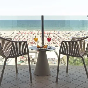 https://regina-rimini.riccione-hotels.org