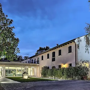 4* Hotel Borgo Ca Dei Sospiri